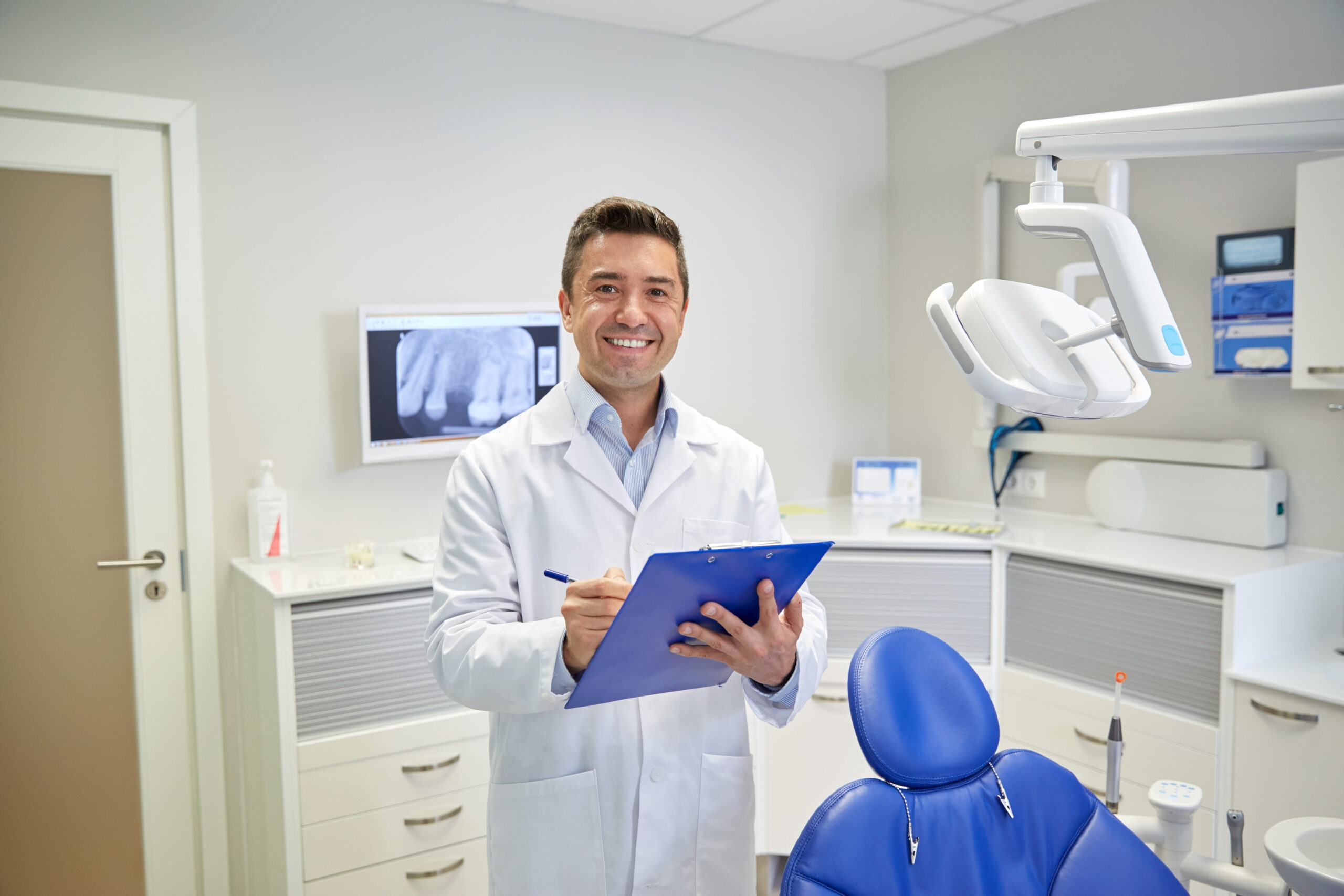 Busting Common Dental Myths: Separating Fact from Fiction