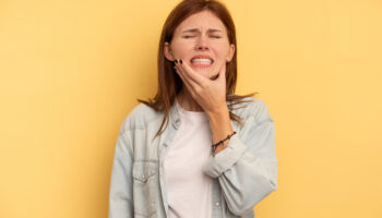 8 Reasons Your Gums Might Bleed and What to Do